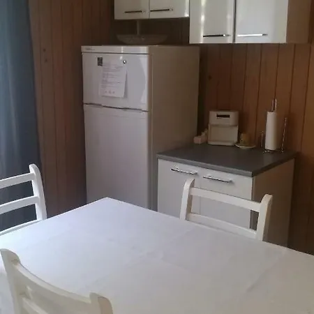 Tonka Apartman *